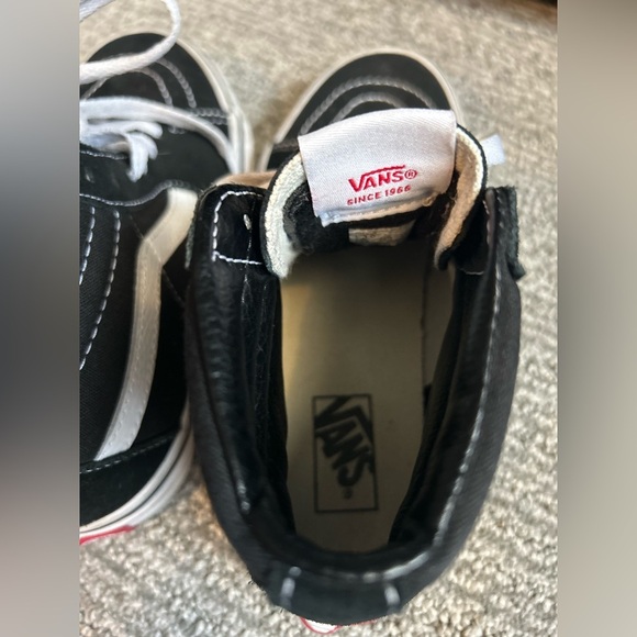 Kid Vans - Picture 9 of 9